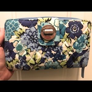 Vera Bradley Blueberry Blooms wallet